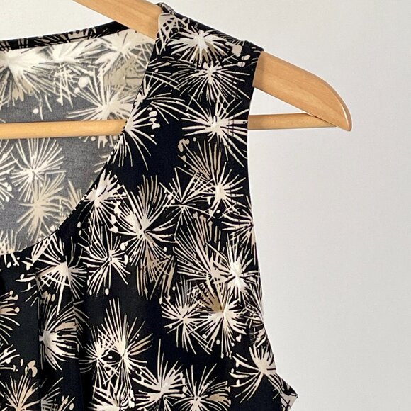 Anne Klein Flowy Sleeveless Tank Top, Starburst Pattern, Black/Tan/Cream, Size S - Picture 3 of 9
